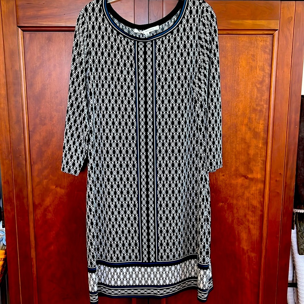 Dress size L Navy and white